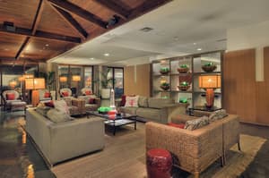 thumbnail: Lobby sitting area