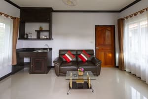 thumbnail: Living area