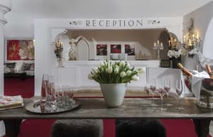 thumbnail: Reception