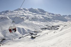 thumbnail: Ski hill