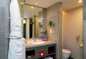thumbnail: Bathroom