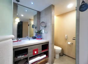 thumbnail: Bathroom
