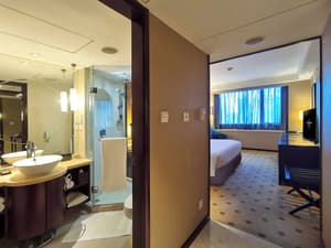 thumbnail: Room