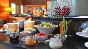 thumbnail: Buffet