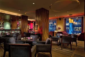 thumbnail: Bar (on property)