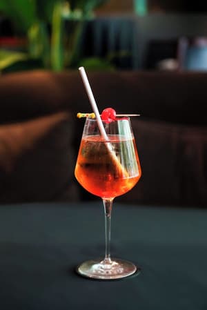 thumbnail: Bar (on property)