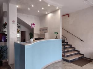 thumbnail: Reception