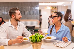 thumbnail: Restaurant