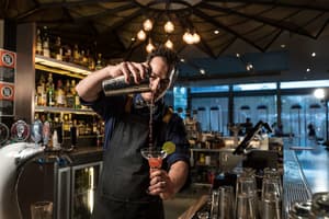 thumbnail: Bar (on property)