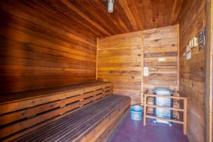 thumbnail: Sauna