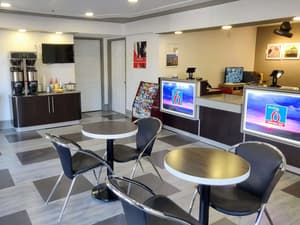 thumbnail: Lobby sitting area