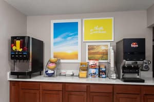 thumbnail: Breakfast area