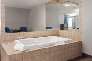 thumbnail: Jetted tub