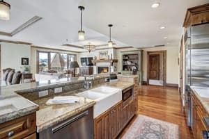 thumbnail: Private kitchen