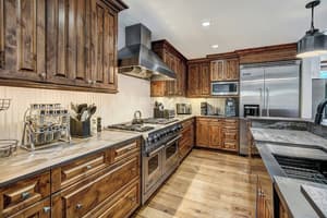 thumbnail: Shared kitchen