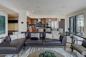 thumbnail: Living area