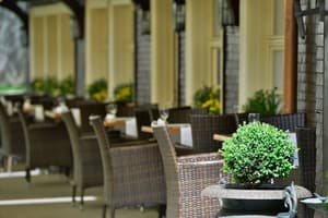 thumbnail: Restaurant