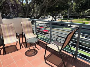thumbnail: Balcony