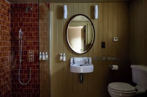thumbnail: Bathroom