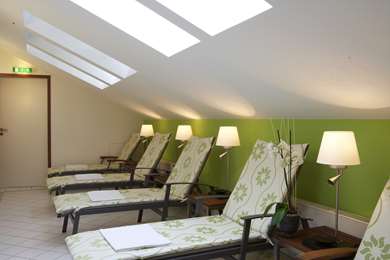 On-Site,Property Amenity,Lobby,Spa