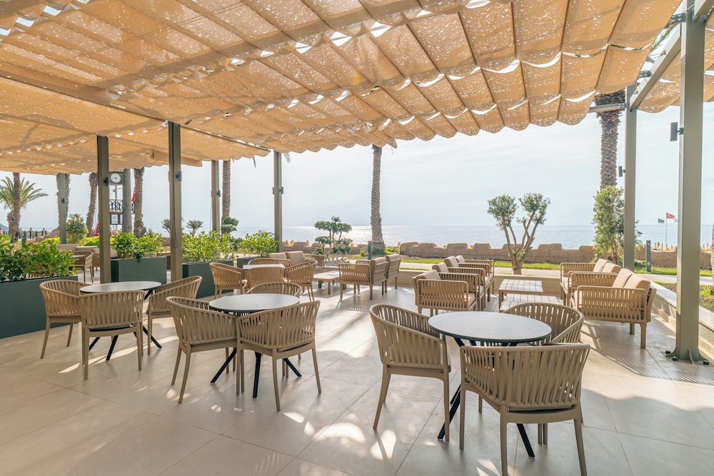 Beach bar