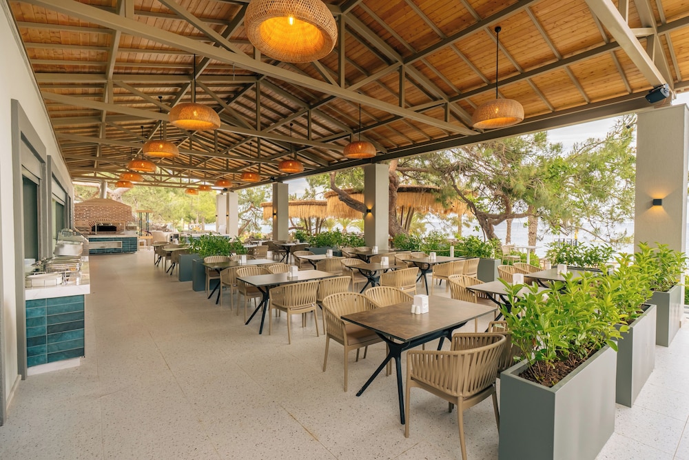 Beach bar