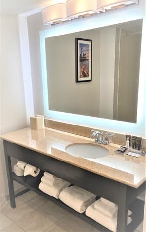 thumbnail: Bathroom