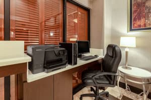 thumbnail: Business center