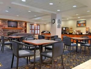 thumbnail: Breakfast area