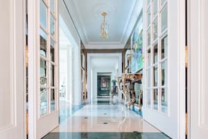 thumbnail: Property entrance