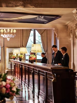 thumbnail: Reception