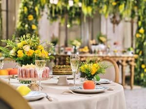 thumbnail: Banquet hall