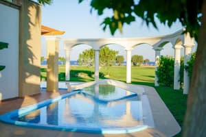 thumbnail: Pool