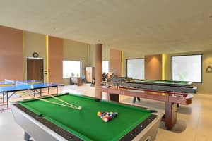 thumbnail: Pool