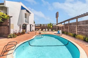 thumbnail: Outdoor pool