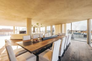 thumbnail: In-room dining