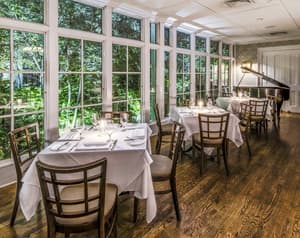 thumbnail: Restaurant