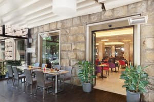 thumbnail: Terrace/patio