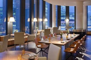 thumbnail: Restaurant