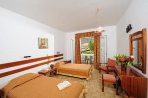 thumbnail: General view