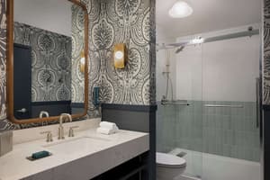 thumbnail: Bathroom shower