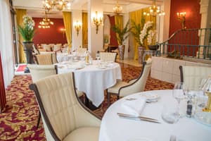 thumbnail: Restaurant