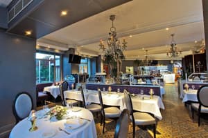 thumbnail: Restaurant