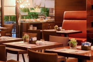 thumbnail: Restaurant