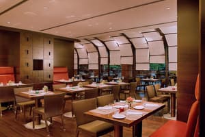 thumbnail: Restaurant