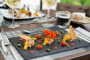 thumbnail: Restaurant