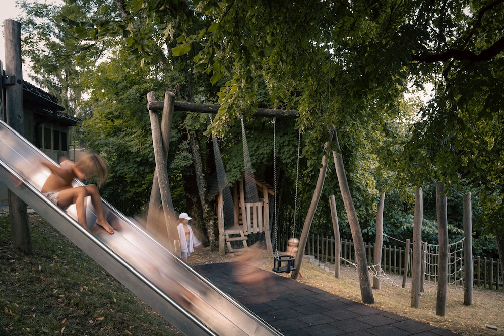 Children's play area - outdoor