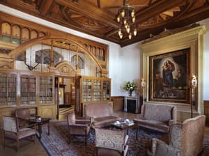 thumbnail: Interior
