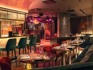 thumbnail: Nightclub