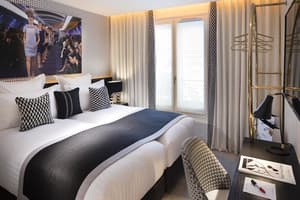 thumbnail: Room
